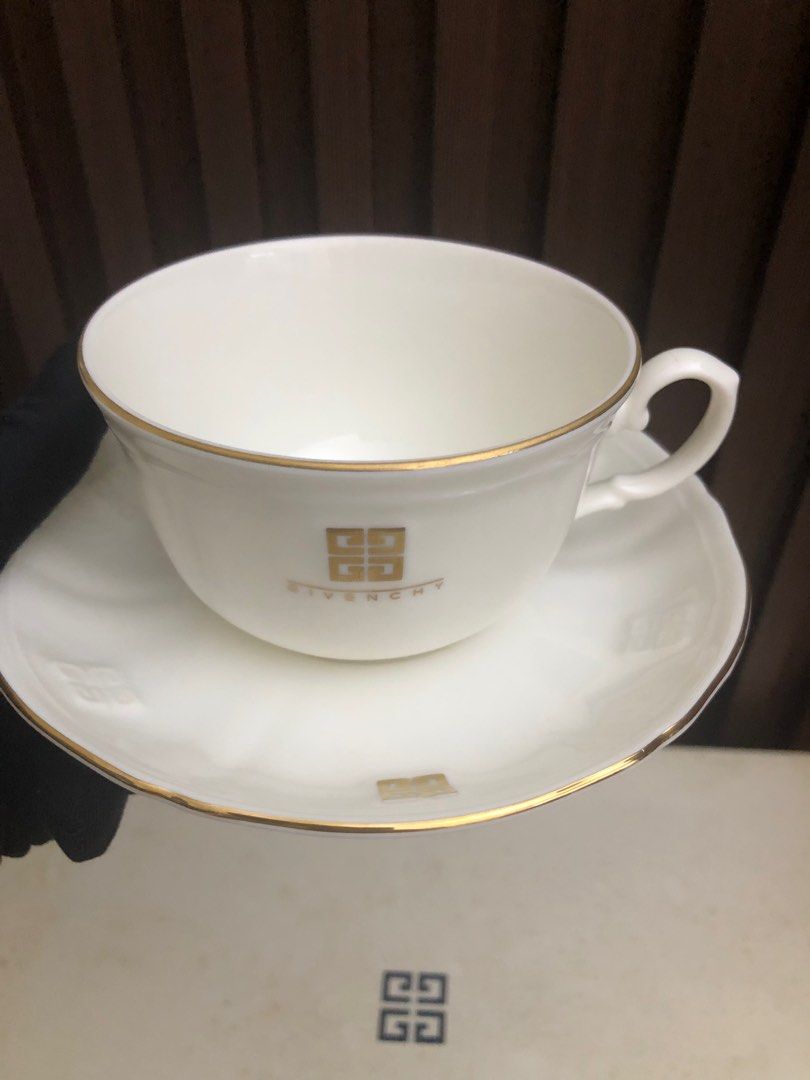 Givenchy Porcelain Tea Cup SET (Category: Coffee & Tea Tableware) located in Pasay City. Submitted by cpb__ (Listing ID 1395243309, Image 3). Description: 1500 per SET.