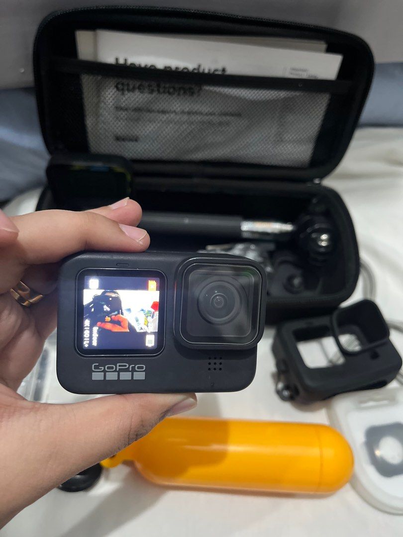 Go Pro Hero 9 (Category: Cameras) located in Pateros City. Submitted by nikkicada07 (Listing ID 1395172315, Image 3). Description: FOR SALE Go pro hero 9 Water proof case and floaters Lcd protected with screen protector Go pro travel case Go pro Fish eye wide lens 4 batteries No memory card included .