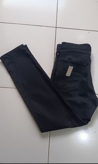 (Kategori: ) berada di . Dikirim oleh saz_secondthrift (ID iklan 1395196135, Gambar 1). Deskripsi: .