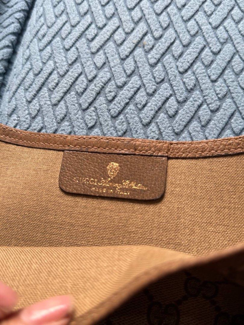Gucci GG Canvas Sherry Line Tote (Category: Luxury Bags & Wallets) located in Baguio. Submitted by BagstacularbyJCT (Listing ID 1395348483, Image 3). Description: This Gucci Sherry Line tote in signature GG Canvas is a practical item ideal for daily use. It features confirtable textile handles, a front slip- pocket for easy access as well as a durable leather trim on the lip of the bag which opens up to a spacious interior. Height: 37 cm (14.6in)