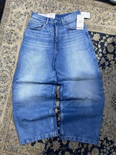 (Category: ) located in . Submitted by ggstoreeemy (Listing ID 1395257968, Image 1). Description: .