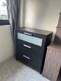 (Category: ) located in . Submitted by roundtummy (Listing ID 1395257308, Image 1). Description: .
