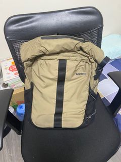 由 nomadm (刊登 ID 1395327992，圖片 1) 提交，位於 的 (類別：)，說明：。