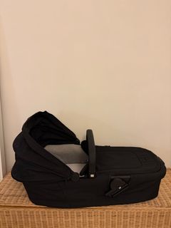 （分類：）位於 。 由 aaaude 提交（商品編號 1395274820，圖片 1）。簡介： 。