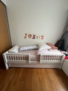 (Category: ) located in . Submitted by sheepymee (Listing ID 1395287780, Image 1). Description: .