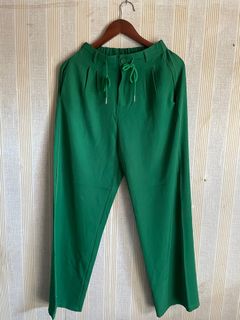(Kategori: ) berada di . Dikirim oleh studiothrift (ID iklan 1395312548, Gambar 1). Deskripsi: .