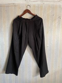 (Kategori: ) berada di . Dikirim oleh studiothrift (ID iklan 1395302254, Gambar 1). Deskripsi: .