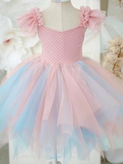(Category: ) located in . Submitted by declutteringmommaaa (Listing ID 1395175668, Image 1). Description: .