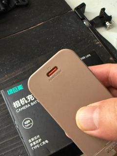 （分類：）位於 。 由 sneagets 提交（商品編號 1395270773，圖片 1）。簡介： 。