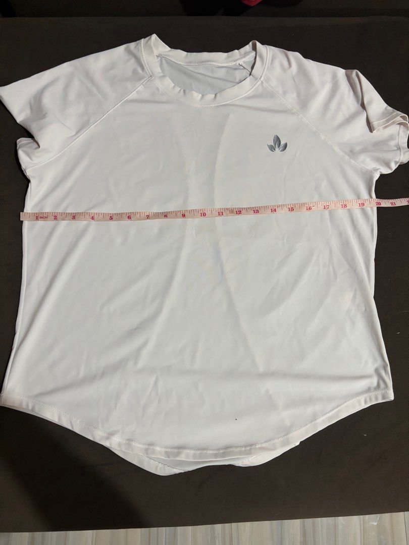 Lotus Activewear Aster shirt (Category: Activewear) located in Manila. Submitted by nicoleaaa (Listing ID 1395196544, Image 2). Description: Original price is P695. Just used it twice.