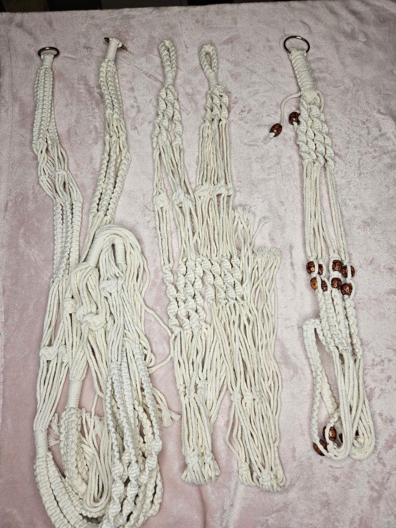 Macrame Hanging Pots (Category: Pots & Planters) located in Santa Rosa. Submitted by fairygalesclothestation25 (Listing ID 1395300937, Image 2). Description: take all 5 pcs.