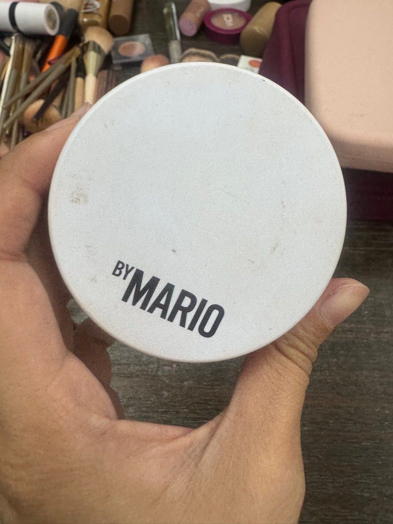 Make up by mario neutral light powder (Category: Hats & Beanies) located in Quezon City. Submitted by destashingmycloset (Listing ID 1395228047, Image 1). Description: .