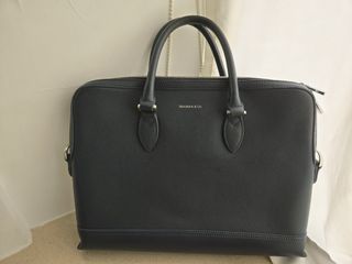 （分類：）位於 。 由 waiuu 提交（商品編號 1395217795，圖片 1）。簡介： 。
