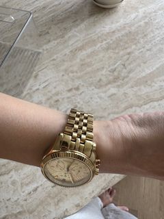 (Category: ) located in . Submitted by eeleen (Listing ID 1395222817, Image 1). Description: .