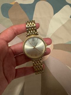 (Category: ) located in . Submitted by ohmagicconchshell (Listing ID 1395178575, Image 1). Description: .