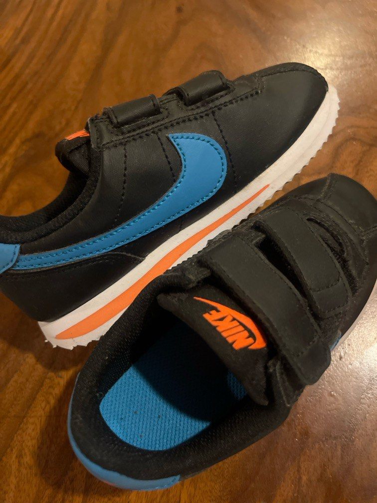 NikeCortez (Category: Babies & Kids Fashion) located in Bacolod City. Submitted by shinggot1981 (Listing ID 1395260667, Image 1). Description: Authentic NIKE CORTEX Unused with box only Size US10.5C (16cm) SRP almost 3k.