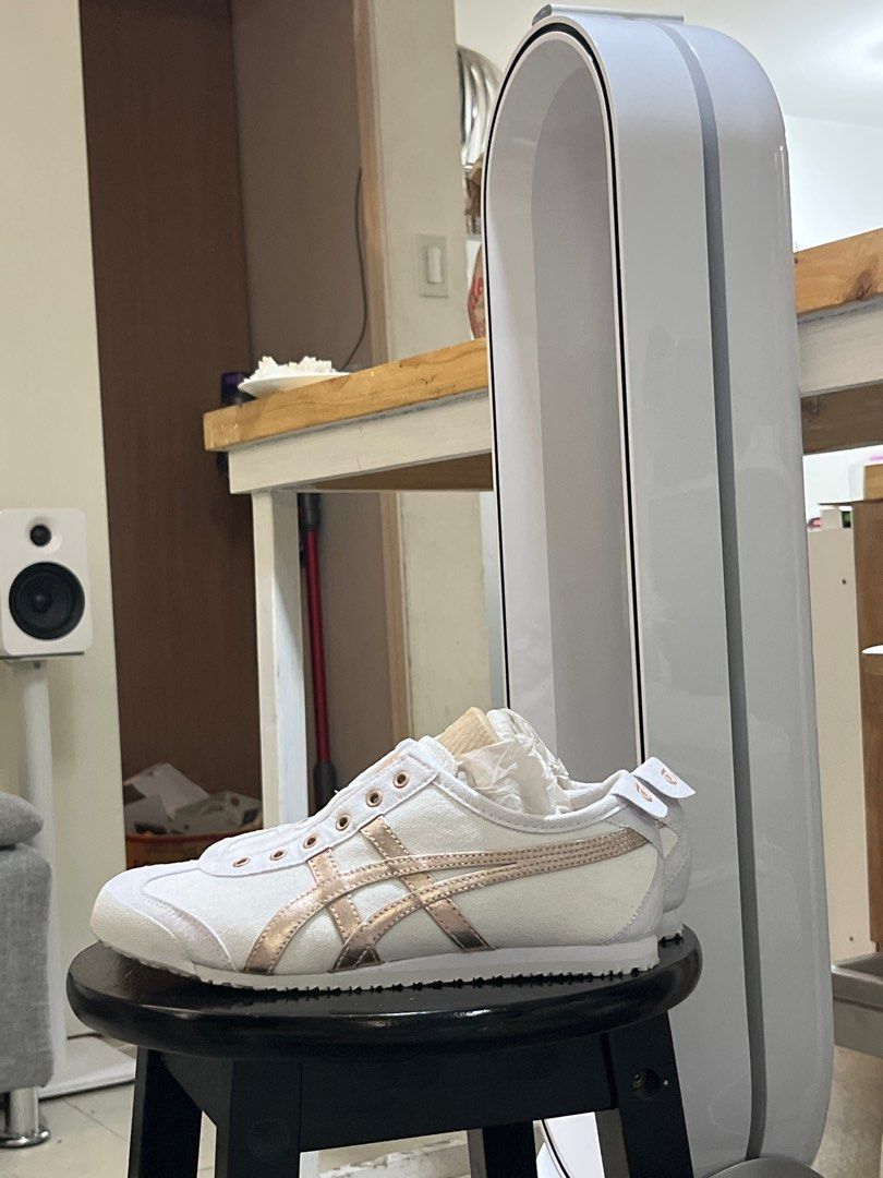 Onitsuka slip on rose gold authentic (Category: Sneakers) located in San Juan City. Submitted by simpleperfection (Listing ID 1393621108, Image 1). Description: onitsuka white with rose gold stripes. Bought in sm megamall at full price :) .