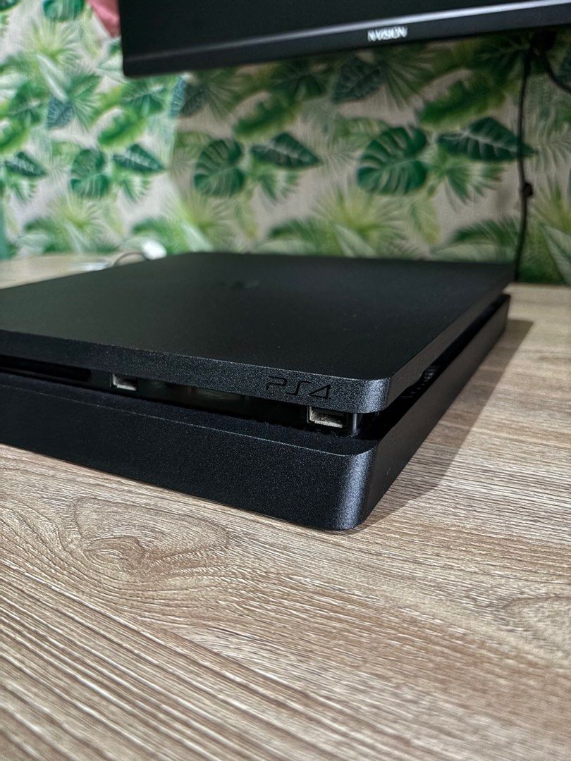 PS4 Slim 500gb (Category: PlayStation) located in Quezon City. Submitted by jecojec (Listing ID 1395192387, Image 1). Description: PS4 Slim complete with wires + HDMI + 1 console with 4 Games System Software: 13.50 Updated to latest software - Take all for 6,000php !! Per game: - Horizon Zero Dawn |500 - Detroit Become Human | 500 - God of War | 500 - Need for Speed | 500 All 2nd hand. Bulacan / QC / Pasig Meetup around QC and Bulacan for PS4.