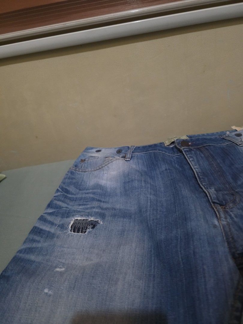 Pull & Bear 36 US (Category: Jeans) located in Quezon City. Submitted by viber9163490242 (Listing ID 1395311887, Image 3). Description: .