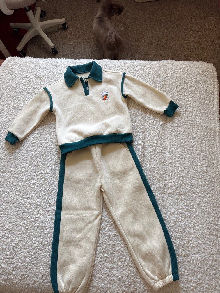 Terno sweater (Category: Babies & Kids Fashion) located in Makati City. Submitted by thriftyfive (Listing ID 1395224728, Image 1). Description: Perfect for cold weather 7t on tag.