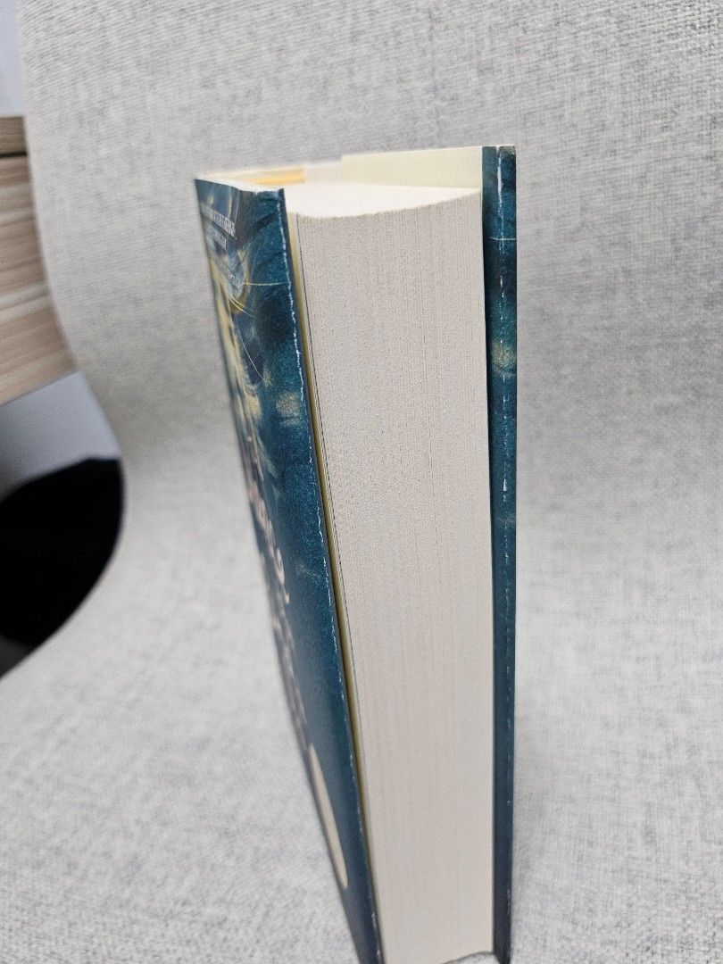 The Silence That Binds Us by Joanna Ho (Hardback) (Category: Storybooks) located in Taguig. Submitted by laluceph (Listing ID 1395306982, Image 3). Description: Like new and authentic from Fully Booked! Goodreads rating: 4.29 🌟🌟🌟🌟.