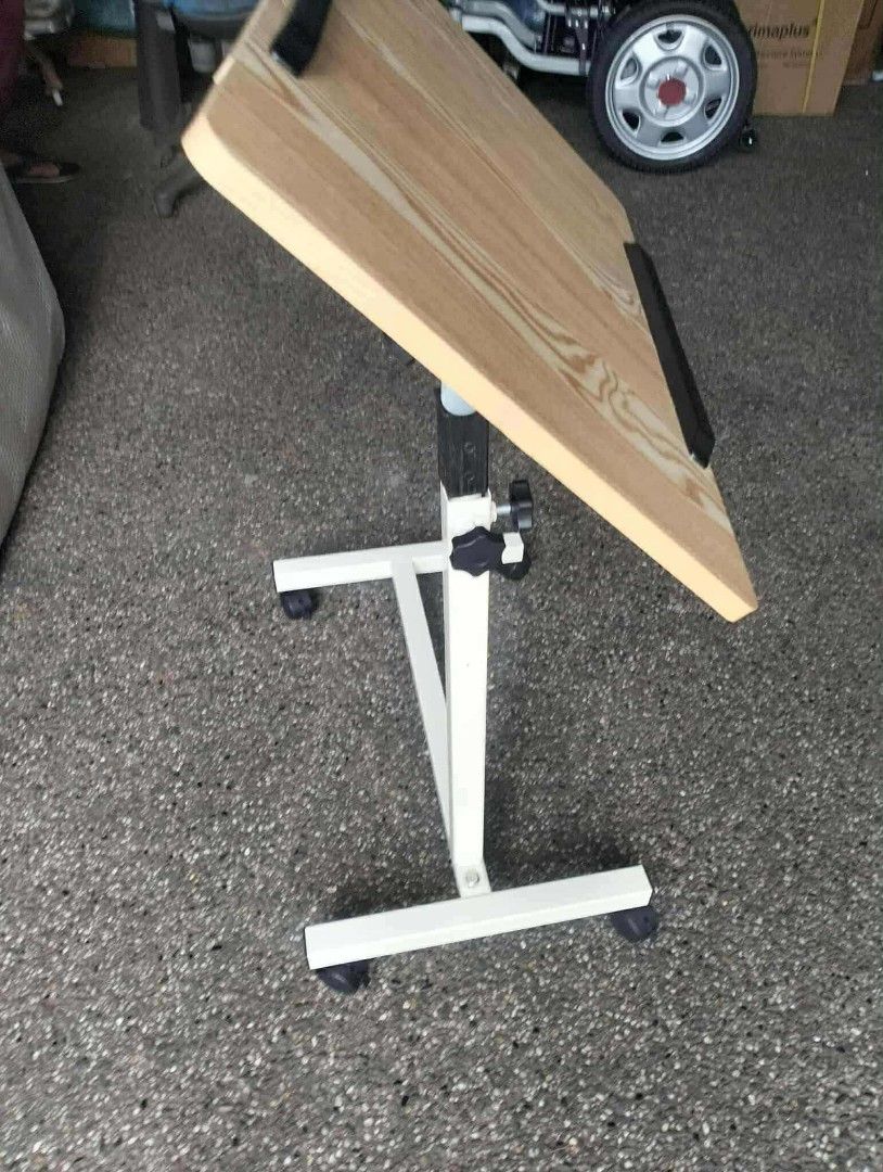 Tilt overbed table tilting (Category: Braces, Support & Protection) located in Manila. Submitted by cattleyaro61723 (Listing ID 1395160068, Image 1). Description: we accept bulk orders brandnew affordable onhand negotiable good quality and condition open for pick up and delivery high quality we also sell many medical supplies call me 09268225723 cod,gcash,bank transfer lifetime time free service.