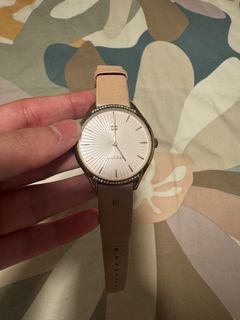 (Category: ) located in . Submitted by ohmagicconchshell (Listing ID 1395179408, Image 1). Description: .