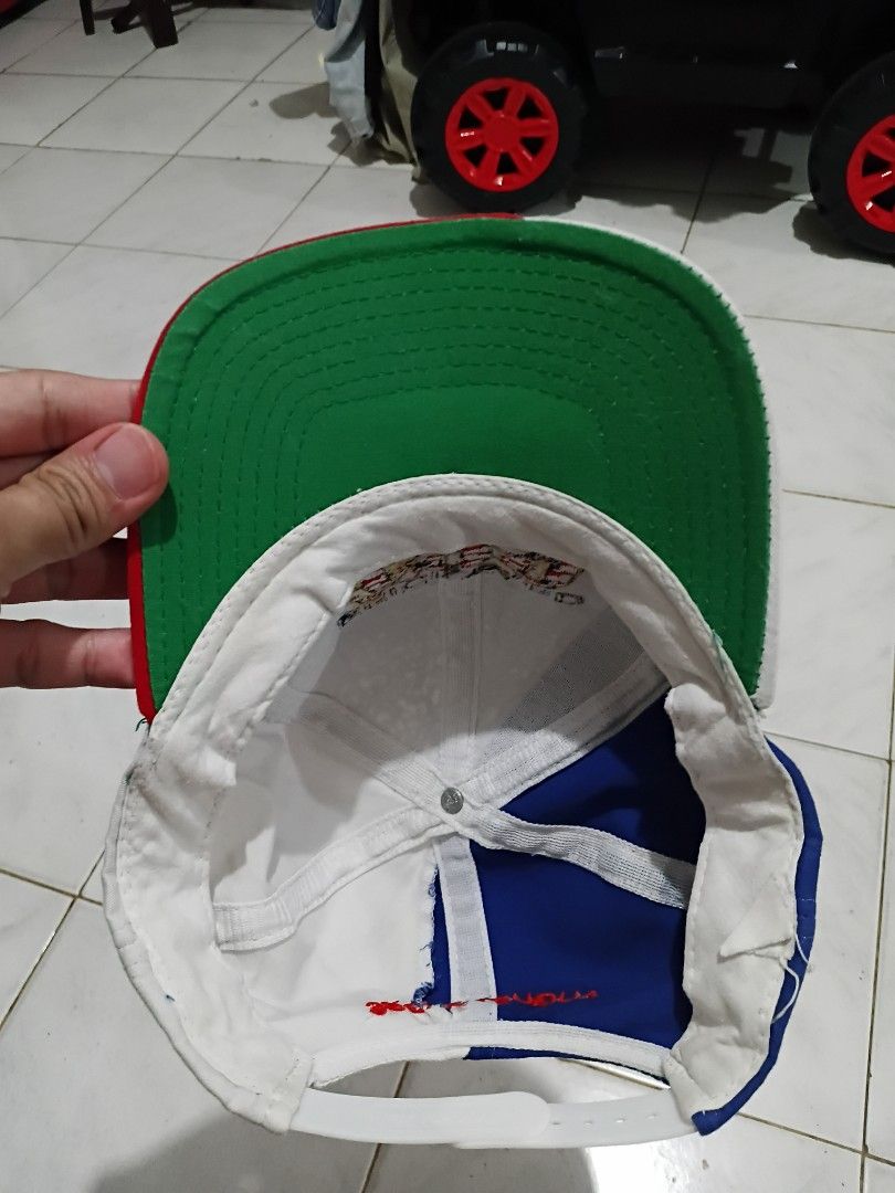 Vintage 1996 Brickyard 400 NASCAR Snapback (Category: Caps & Hats) located in Bacolod City. Submitted by lilhak (Listing ID 1395169040, Image 3). Description: - Issues, Hairline on Snap and Not So White on the Hat - Size more on S to L on head.