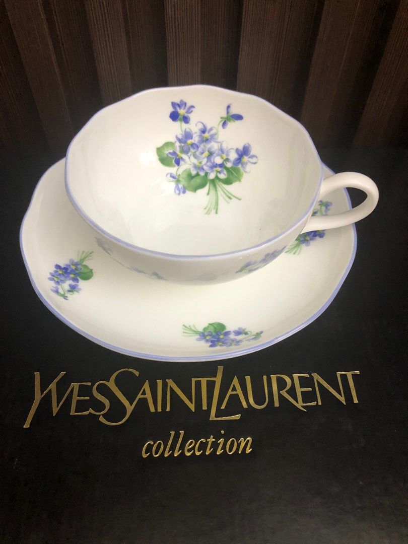 YSL Tea Cup SET (Category: Coffee & Tea Tableware) located in Pasay City. Submitted by cpb__ (Listing ID 1395244539, Image 2). Description: 1500 per SET.