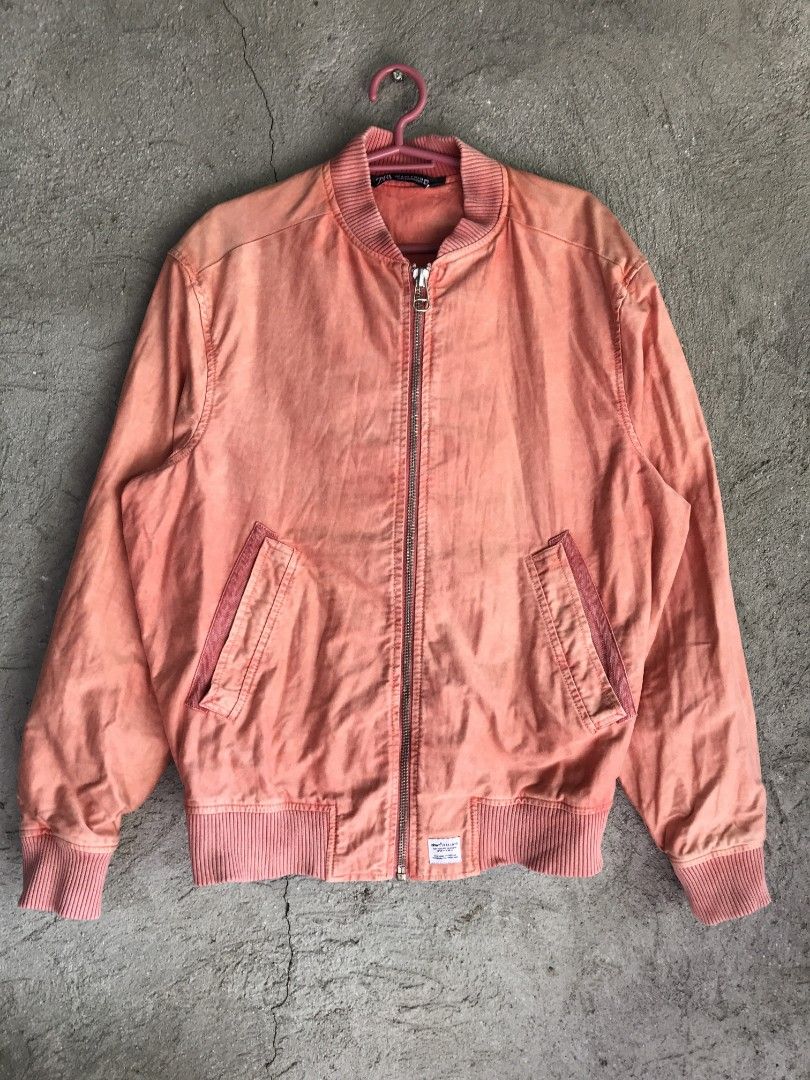 Zara Bomber Jacket (Category: Coats, Jackets and Outerwear) located in San Jose del Monte. Submitted by _elll (Listing ID 1395253176, Image 1). Description: Zara bomber jacket (CH vibes) Small on tag Tight ribbings Issue: some good fade Good condition 650 + sf 📍Bulacan.
