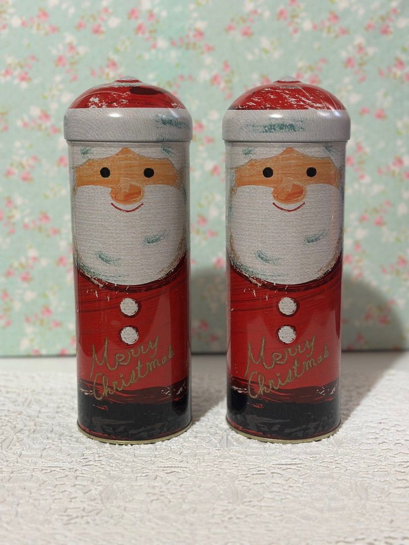 2pcs Christmas Metal Tin Box (Category: Storage Boxes & Baskets) located in Davao. Submitted by favoritepreloved (Listing ID 1395440906, Image 1). Description: Colour: Red Material: Metal Product dimensions: 25L x 1W x 25H cm Special feature Durable, Lightweight, Sturdy Closure type Snap Metal candy box: the christmas candy boxes are great and wonderful for you to hold lots of small goodies or candies. Christmas cookie tins: design with christmas