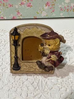 (Category: ) located in . Submitted by favoritepreloved (Listing ID 1395483759, Image 1). Description: .
