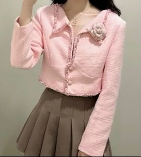 （分類：）位於 。 由 wingsariana 提交（商品編號 1395389706，圖片 1）。簡介： 。