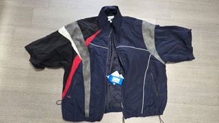 （分類：）位於 。 由 qwehins 提交（商品編號 1395441215，圖片 1）。簡介： 。