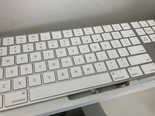 （分類：）位於 。 由 andy22233 提交（商品編號 1395394596，圖片 1）。簡介： 。