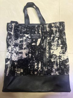 （分類：）位於 。 由 curry_979513 提交（商品編號 1395479596，圖片 1）。簡介： 。