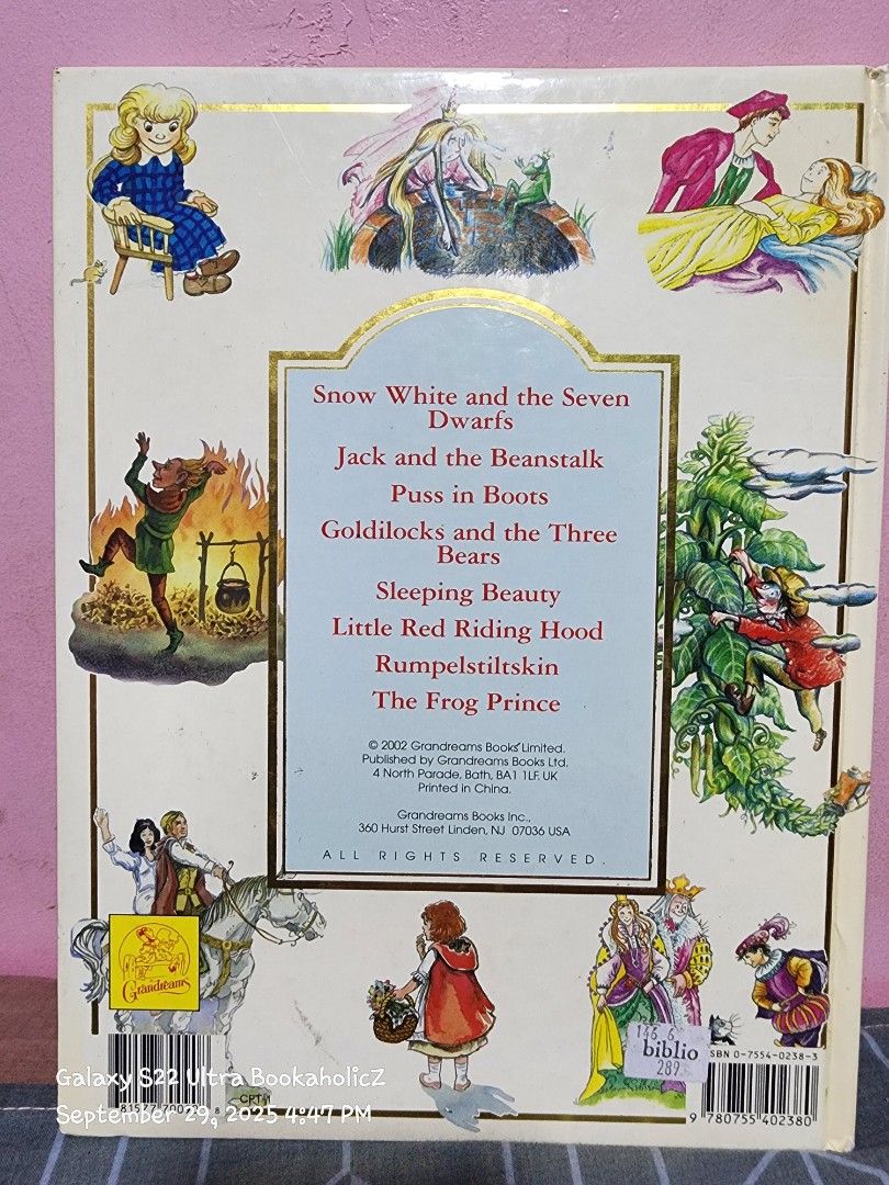 Classic Fairy Tales for Bedtime Reading (Category: Children's Books) located in Antipolo. Submitted by bookaholicz_dettori (Listing ID 1395438437, Image 3). Description: - Classic fairy tales for bedtime reading. - Includes: Snow White, Jack and the Beanstalk, Little Red Riding Hood. - Features colorful illustrations. - Great for children who love Hardcover Preloved-GC MOP: Gcash/Bank transfer No SCO / No COD Payment first Pm for queries.