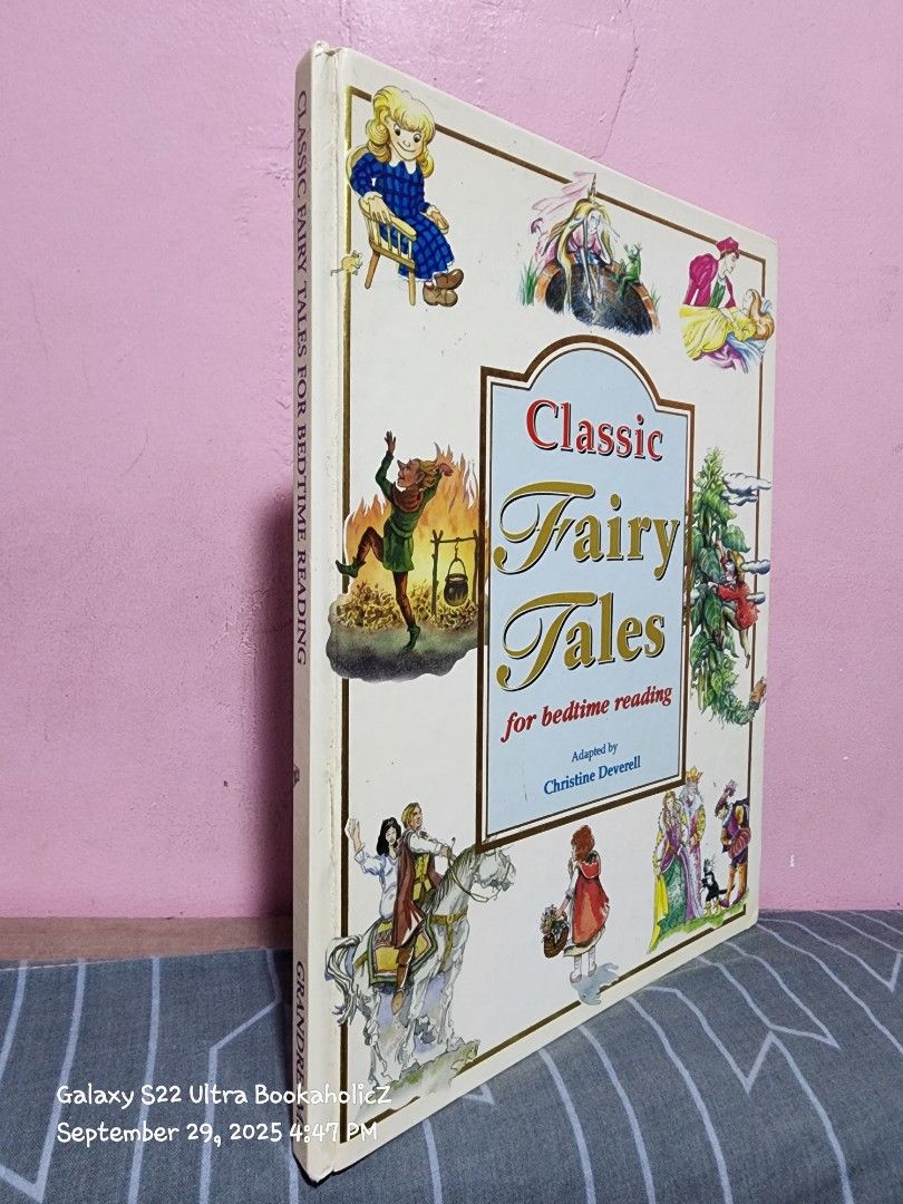 Classic Fairy Tales for Bedtime Reading (Category: Children's Books) located in Antipolo. Submitted by bookaholicz_dettori (Listing ID 1395438437, Image 2). Description: - Classic fairy tales for bedtime reading. - Includes: Snow White, Jack and the Beanstalk, Little Red Riding Hood. - Features colorful illustrations. - Great for children who love Hardcover Preloved-GC MOP: Gcash/Bank transfer No SCO / No COD Payment first Pm for queries.