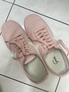 (Category: ) located in . Submitted by thriftpeachy (Listing ID 1395469993, Image 1). Description: .