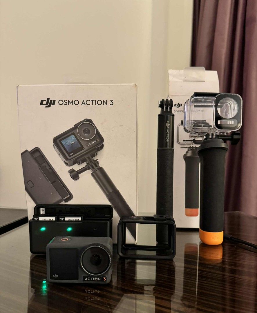 DJI Osmo Action 3 Camera Combo (Category: Cameras) located in Cainta. Submitted by cejane (Listing ID 1395397718, Image 1). Description: - DJI Osmo Action 3 camera combo Includes: - Camera - Charging case - 3x batteries - Waterproof case with handle - Selfie stick - Mounting accessories - Camera frame RFS: Upgrading Meet up: BGC, Makati, Cainta.