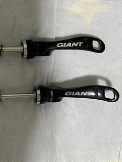 (Category: ) located in . Submitted by wtan1881 (Listing ID 1395451015, Image 1). Description: .