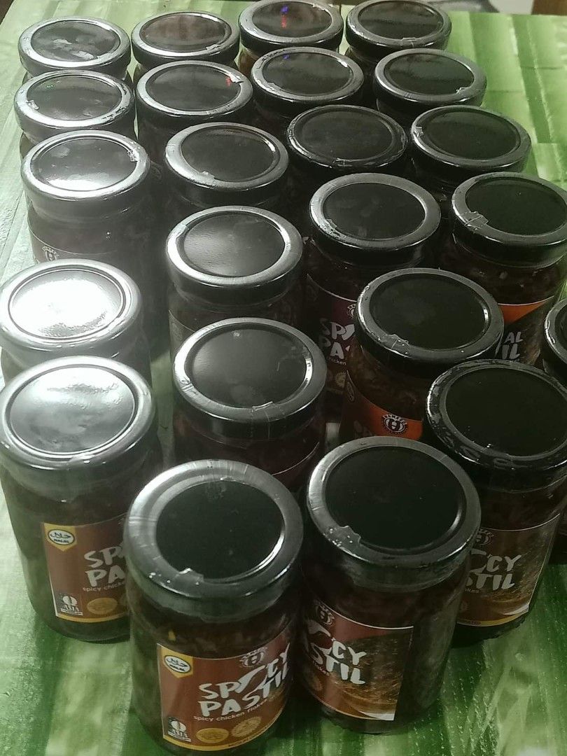Halal Spicy Chicken Pastil (Category: Packaged & Instant Food) located in Manila. Submitted by danjallnshop (Listing ID 1395363558, Image 3). Description: Ang hinahanap-hanap mong pastil!Hameed Chicken Pastil —lasa’t busog na tatatak! HAMEED PASTIL (Spicy) LIMITED OFFER DISCOUNT💞🫶👌👌 ✅1 JAR ₱ 185.00 ONLY👌 ✅✅2 JARS ₱360.00 ONLY ✅✅✅3 JARS ₱520.00 ONLY Garantisado sa sarap at panlasa 🤙✨✨ Order now❗❗❗.