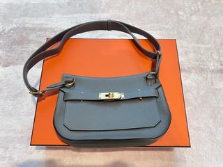 （分類：）位於 。 由 CHAUP_1314 提交（商品編號 1364995940，圖片 1）。簡介： 。