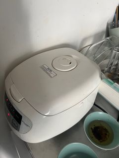 （分類：）位於 。 由 onyourwings 提交（商品編號 1395407306，圖片 1）。簡介： 。