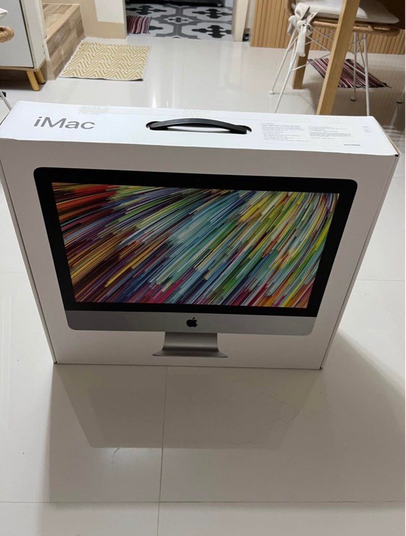 iMac Core i5 8GB 2017 / 21.5 inch screen (Category: Desktops) located in Dumaguete. Submitted by paolaslane (Listing ID 1395447114, Image 2). Description: Like new 21.5 inch iMac 2017 Core i5 8Gb Complete with box, mouse and keyboard 30K.