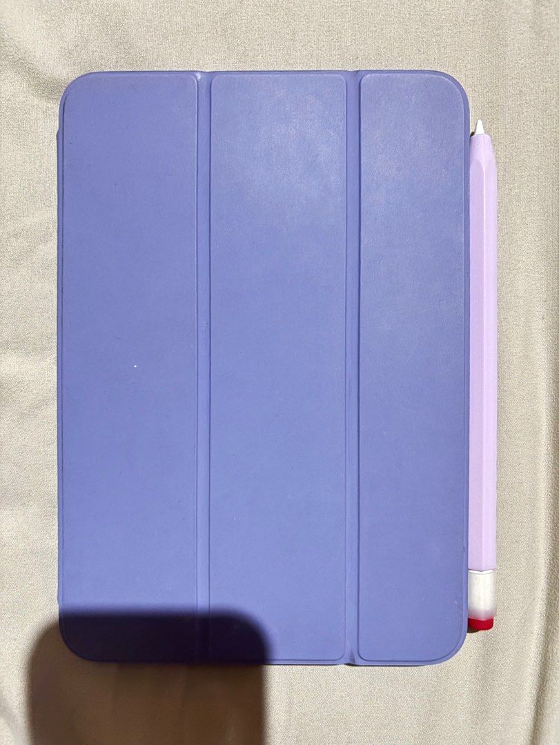 Ipad Mini 6 64gb w/ apple pencil generation 2 (Category: iPad) located in Manila. Submitted by piscesdump (Listing ID 1395405323, Image 2). Description: with original smart folio & pencil sleeve with free elago pencil tip replacement (2) ipad & case still comes with a box check photos for the issues - normal issue due to the pencil Negotiable for more inquiries, pm me .