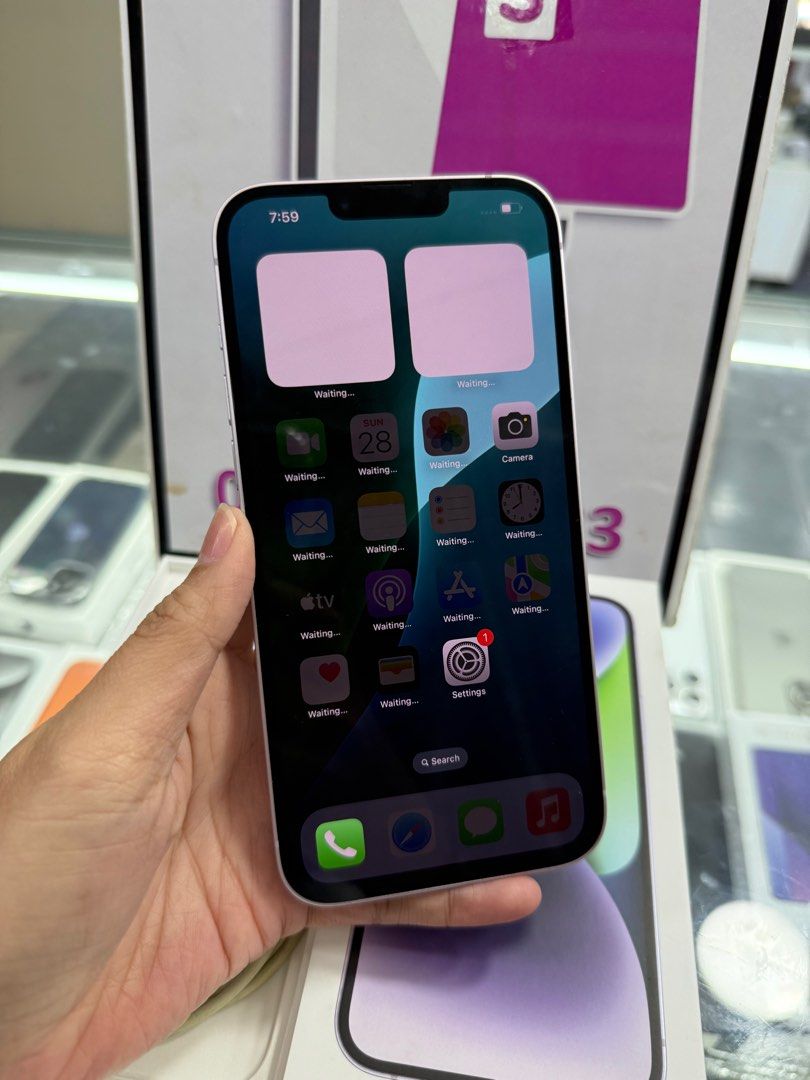 iphone 14plus 256gb dual sim 2ndhand (Category: iPhone 14 Series) located in Antipolo. Submitted by vine_gadget_shop (Listing ID 1395477322, Image 3). Description: iphone 14plus 256gb dual sim 2ndhand complete package hk variant factory unlocked pick up store greenhills shopping center we accept trade in we accepy credit card and ggives installment we do cod and door to door we ship nationwide for fast transaction call 09277368323 look for vine v