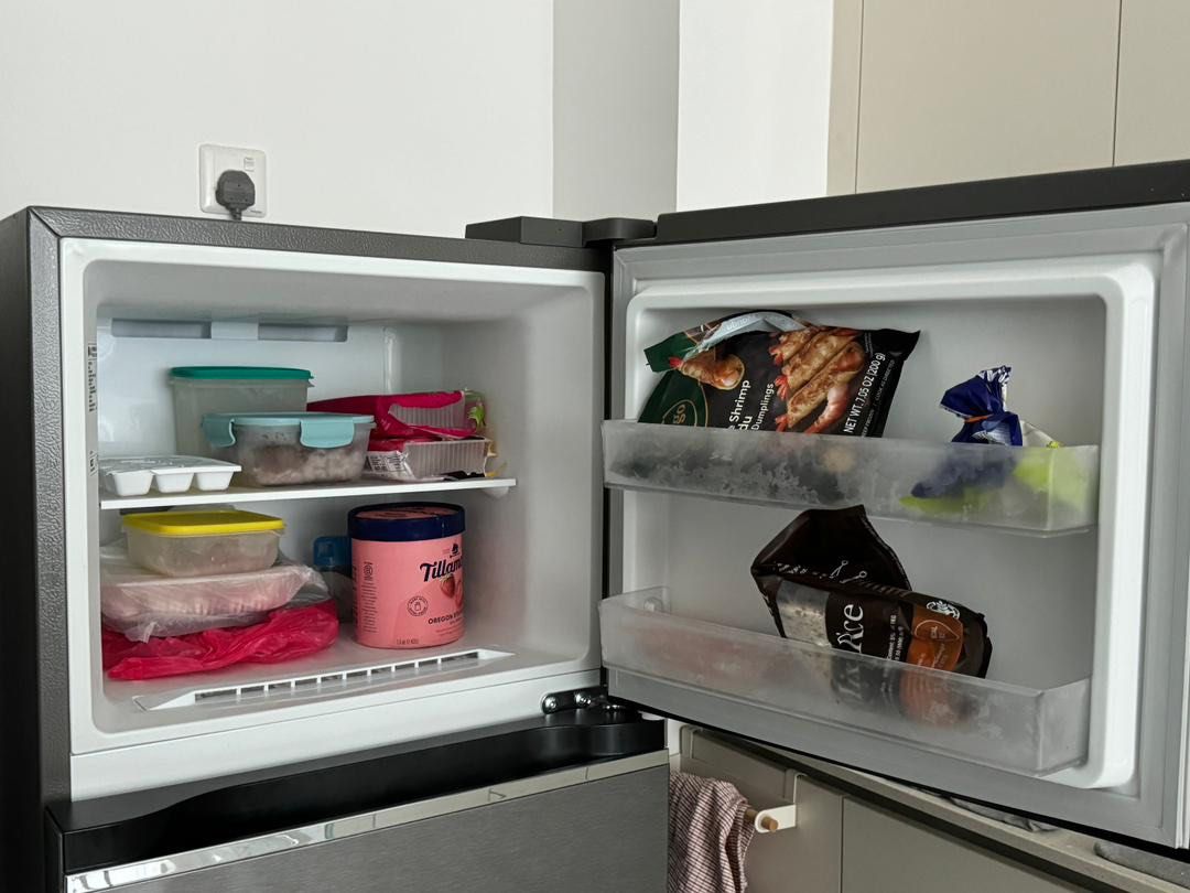 Normal Freezer LG 235L Top Freezer Fridge Refrigerator, TV & Home Appliances, Kitchen ...