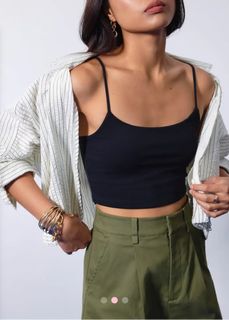 (Category: ) located in . Submitted by mountainofclothes (Listing ID 1395486862, Image 1). Description: .