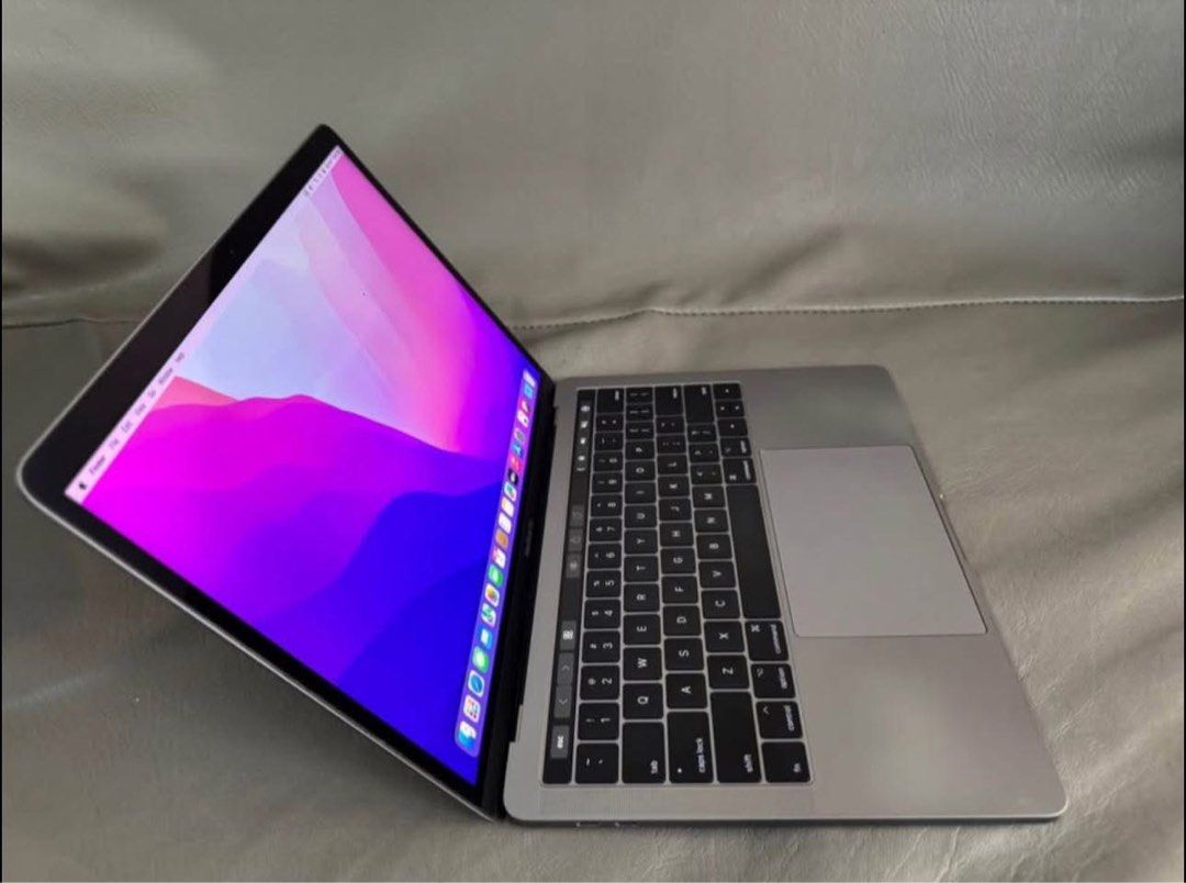 MACBOOK PRO (13-inch, 2018) (Category: Laptops & Notebooks) located in Quezon City. Submitted by inygadgetshop (Listing ID 1395435690, Image 3). Description: MACBOOK PRO (13- inch, 2018) Specs: • Intel Core i7 2.7GHz • 16GB 2133 MHz RAM • 512GB SSD (storage) • intel Iris Plus 1536MM • 150 Battery Cycle Count • Backlit Keyboard • 95% smooth (see pictures) • No Hidden Issue • All keys and ports are working properly • With activated MS OFFICE 2019 •